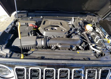 2026 Jeep Wrangler Sahara из США, поврежденный, VIN 1C4PJXENXTW185751